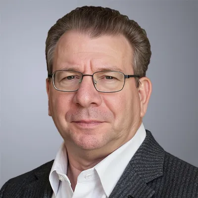 Headshot of Bob Corlett